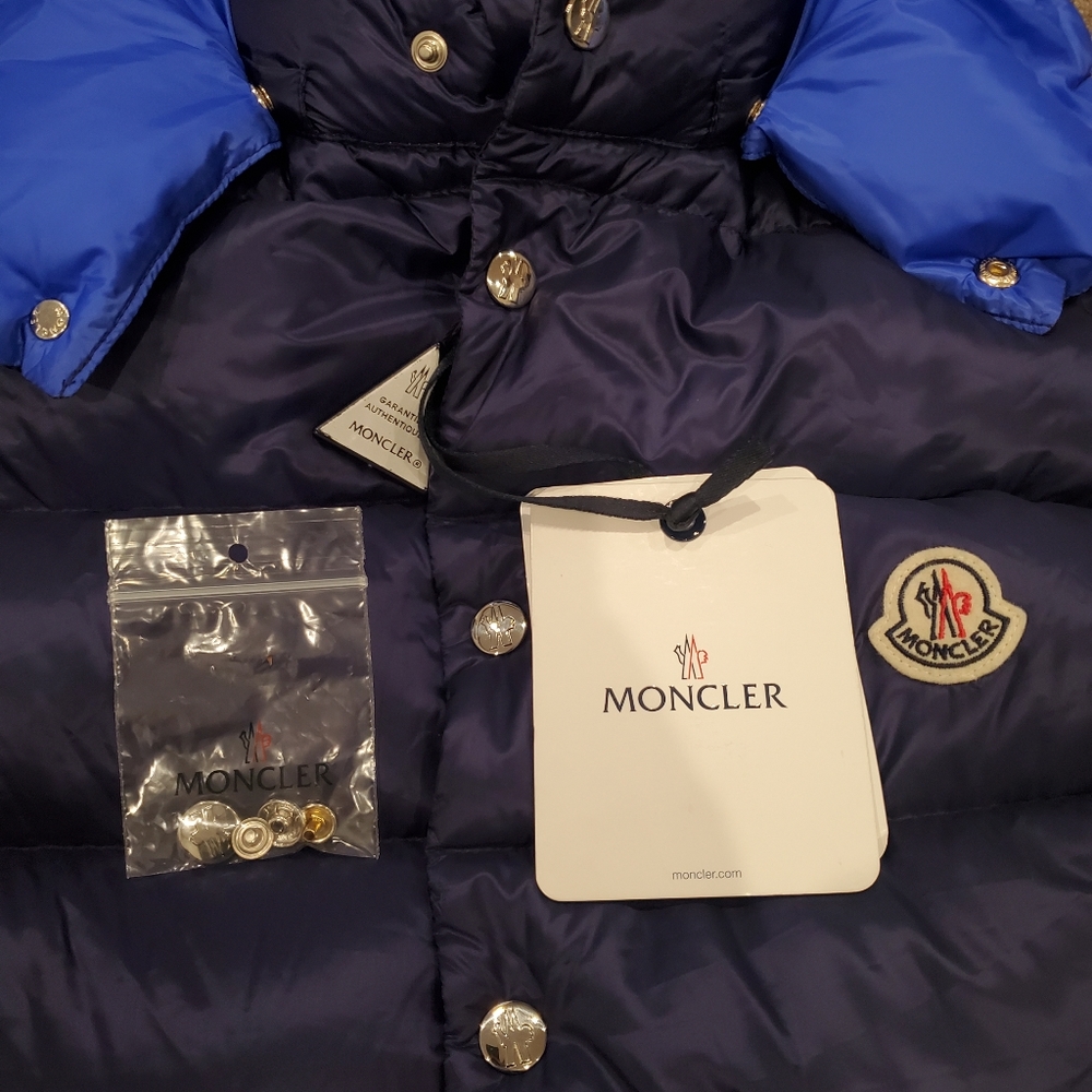 Moncler Billecart Puffer Down Vest Size 4 - Picture 9 of 12